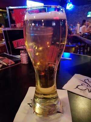 Wing Daddy's Sauce House