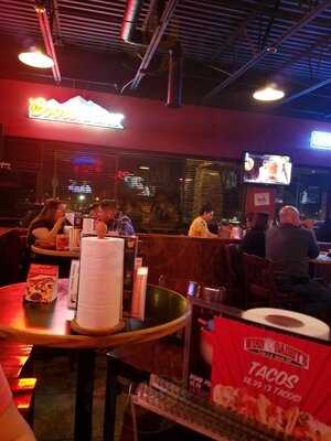 Wing Daddy's Sauce House