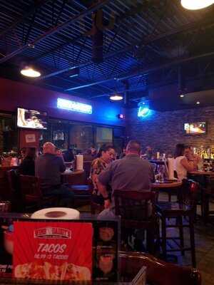 Wing Daddy's Sauce House