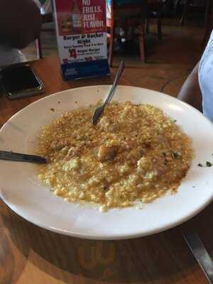 On The Rox Bar And Grill