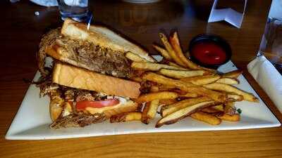 On The Rox Bar And Grill