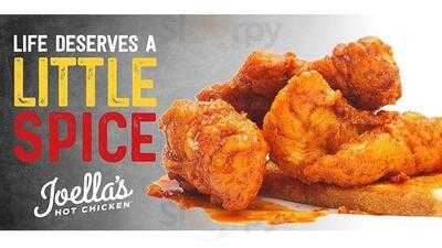 Joella's Hot Chicken At The Banks