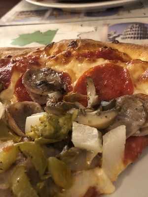 Pino's Pizza