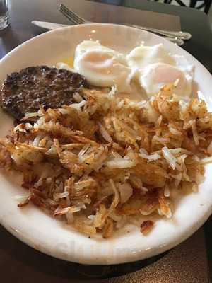 The Judge Cafe & Grill