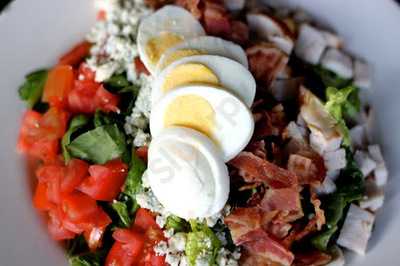 The Judge Cafe & Grill