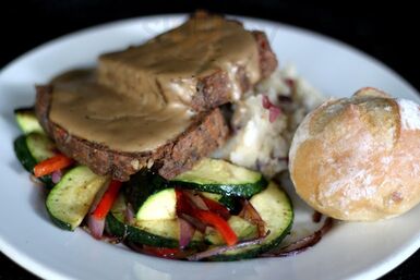 The Judge Cafe & Grill