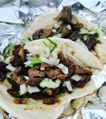 Las Trancas Taco Stand