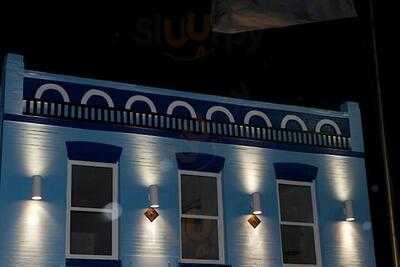 La Cour Denver's Art Bar