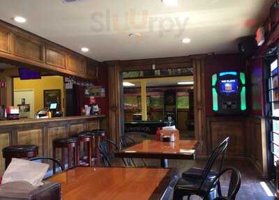 Grill Em Pizza & Sports Bar