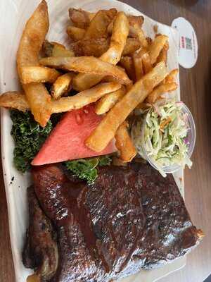 Pbr Rock Bar & Grill