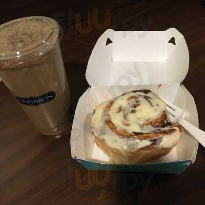 Cinnabon