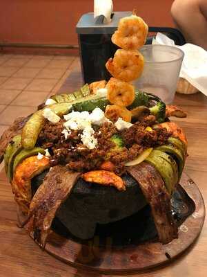 La Jaiba Seafood And Taqueria