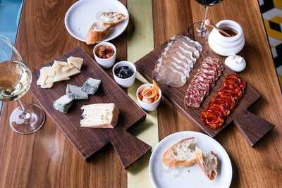 Root Restaurant + Wine Bar