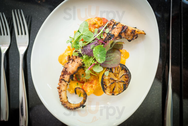 Claudia's Steakhouse