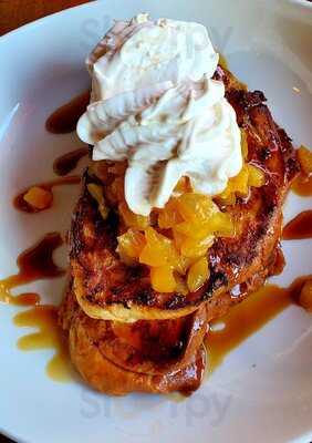 Chela Modern Mexican