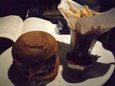 Stone Werks Big Rock Grille, The Vineyard