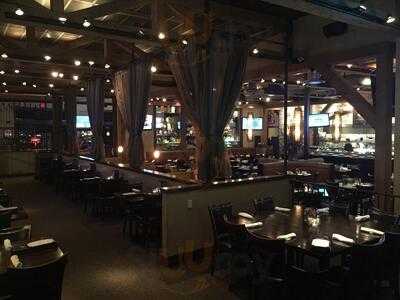 Stone Werks Big Rock Grille, The Vineyard