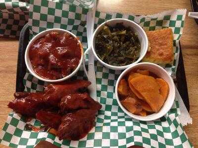Ms. Piggies Smokehouse