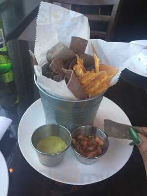 Surfish Peruvian Bistro