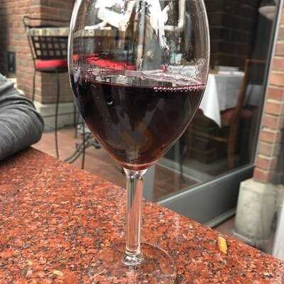 Toscana Cafe And Wine Bar