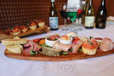 Toscana Cafe And Wine Bar