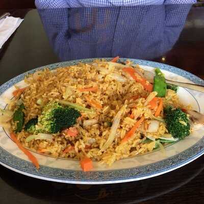 Happy Dragon Chinese Restaurant