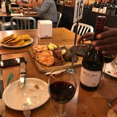 Gauchos Gourmet Market