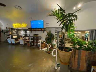 Hawaiian Aroma Caffe