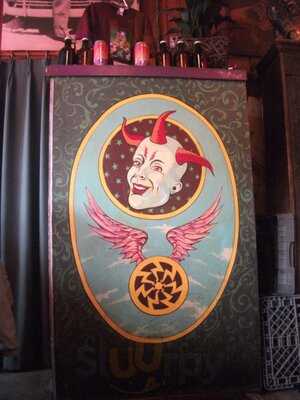 Mcmenamins Tavern And Pool