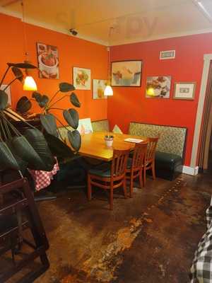 Top It Frozen Yogurt