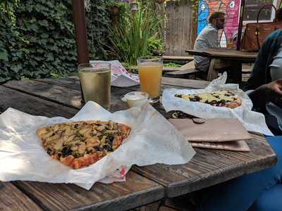 Edison's Nextdoor Deli