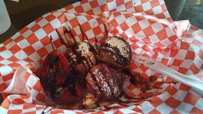 Bbq House Bar & Grill