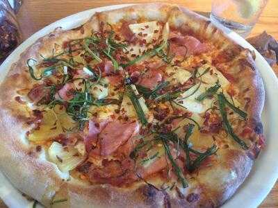 California Pizza Kitchen