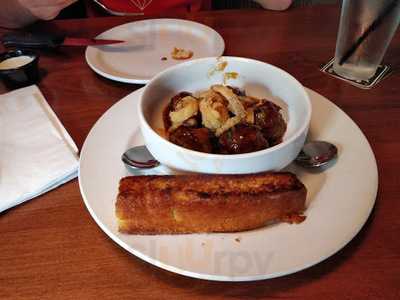 Brick House Tavern + Tap