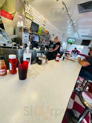 Charlies Dog House Diner