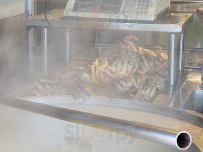Crab Station At Fishermans Wharf