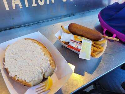 Crab Station At Fishermans Wharf