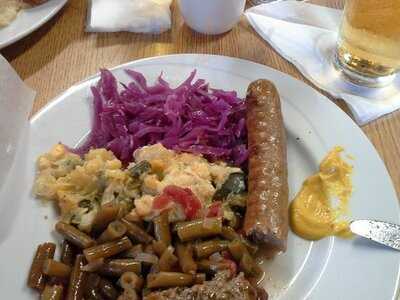 Frutas Avenue Fraternal & Social Club