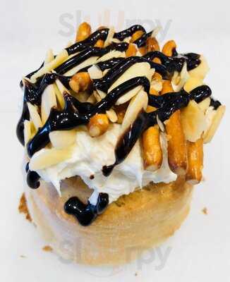 Cinnaholic