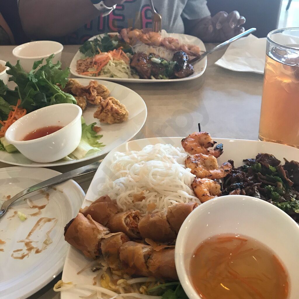 Viet Restaurant