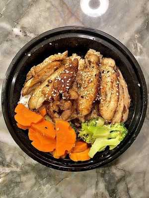 Green Island Frozen Yogurt & Tea Bar