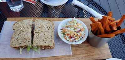 Five Hooks Fish Grill