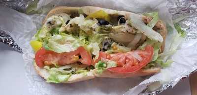 Grum's Sub Shoppe