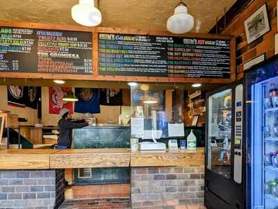 Grum's Sub Shoppe