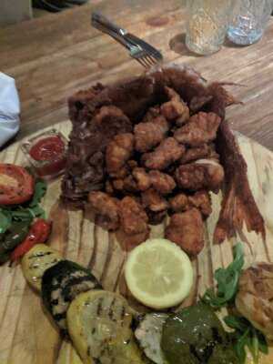 Lique Miami Restaurant & Lounge