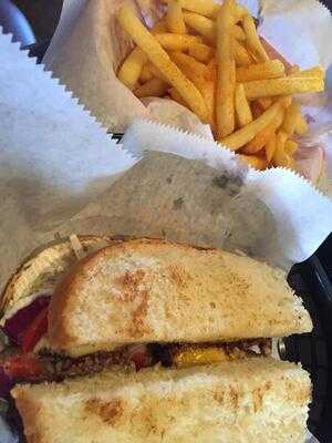 Rockin Cigar Bar And Grill