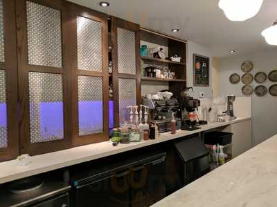 Magpie Artisan Pie Boutique