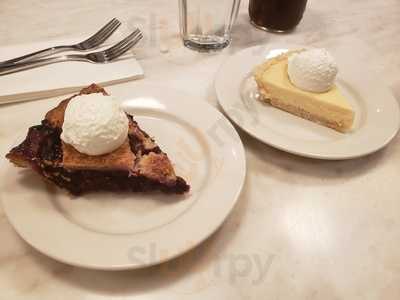 Magpie Artisan Pie Boutique