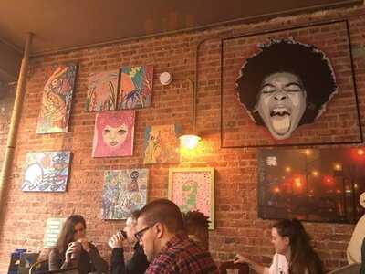 Plg Coffee House And Tavern