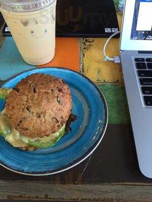 Plg Coffee House And Tavern